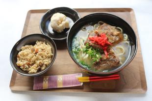 ソーキそば定食