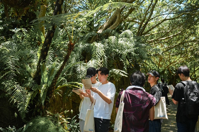 ビオスの丘 謎解き｜物語を読みながら園内を巡る周遊型アクティビティ