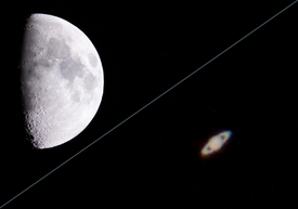 望遠鏡では、人気の月と土星を観望。