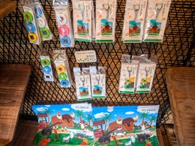 ビオスの丘オリジナル雑貨（キーホルダー・クリアファイル）｜かしぬち屋の売店